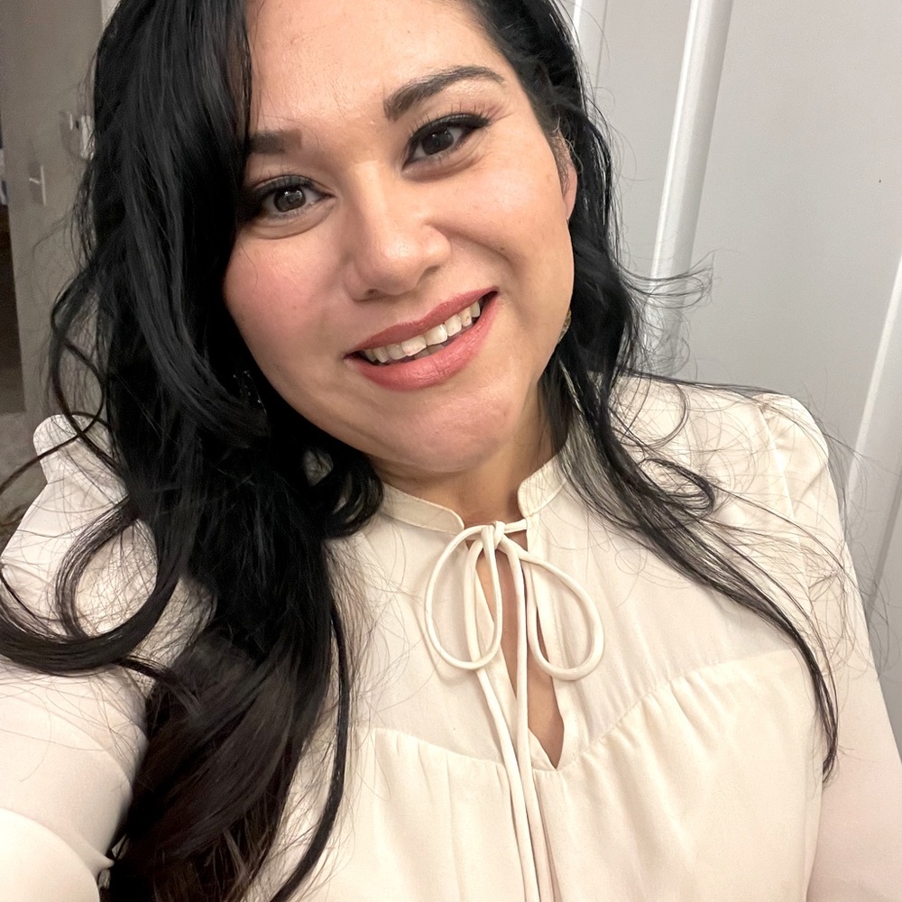 Meet your Posher, Ivette